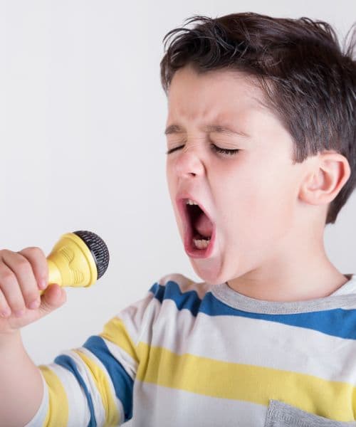 Clases de canto online para niños