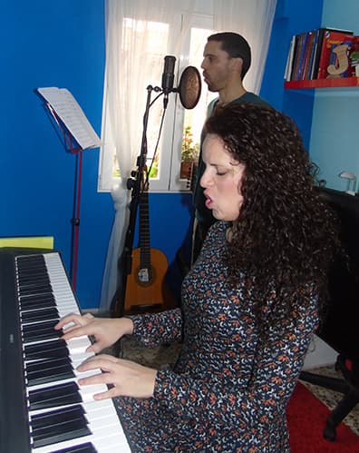 Como aprender a cantar desde cero